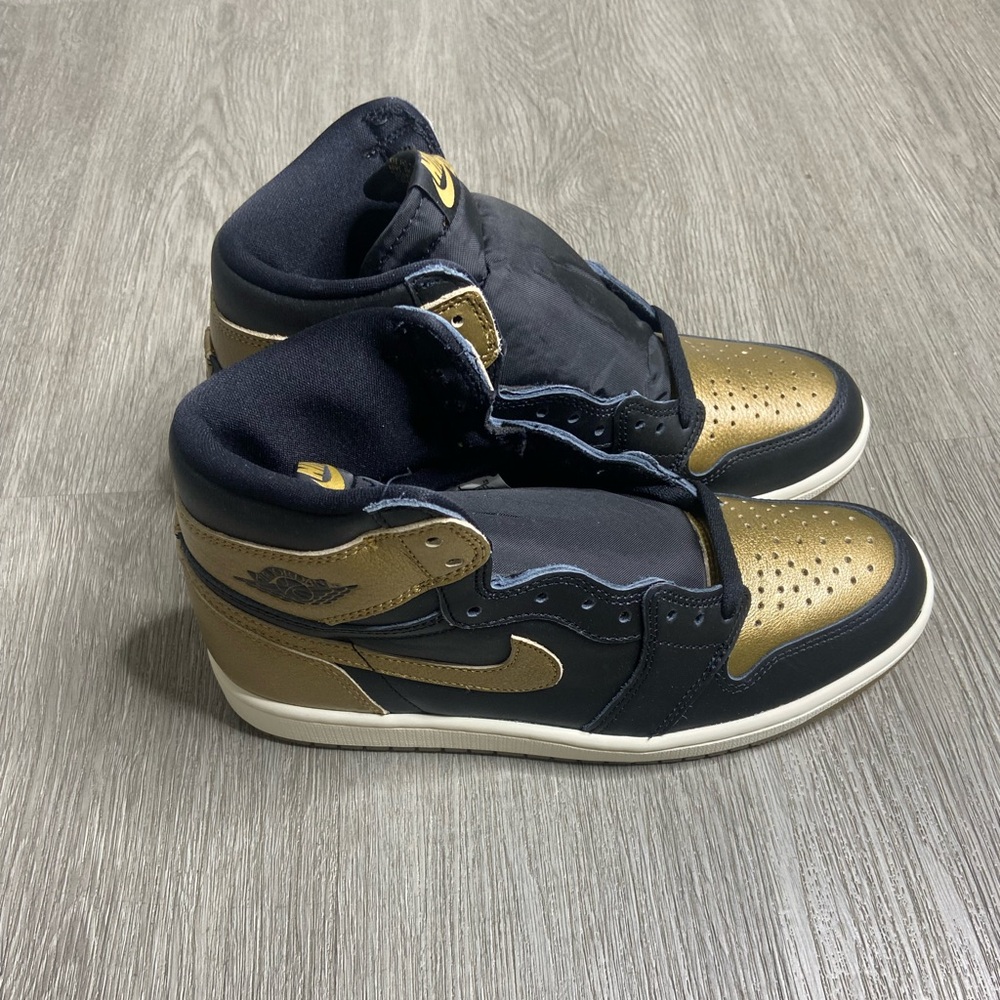 Air Jordan 1 Retro Hi OG Black Gold Mens Shoe Size 8 Gold DZ5485-071 NWT - Picture 3 of 16